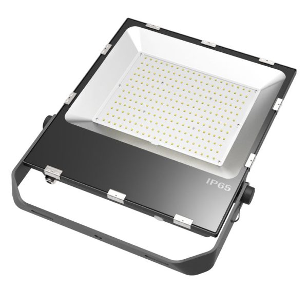 Led Flood Light Outdoor 18.jpg